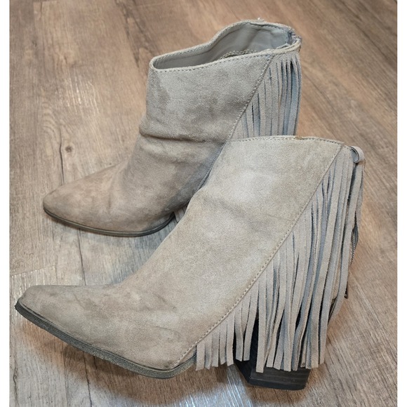Shoes - Candie's Suede Heeled Ankle Booties Size 8.5 Western Fringe Boho Taupe Roadhouse